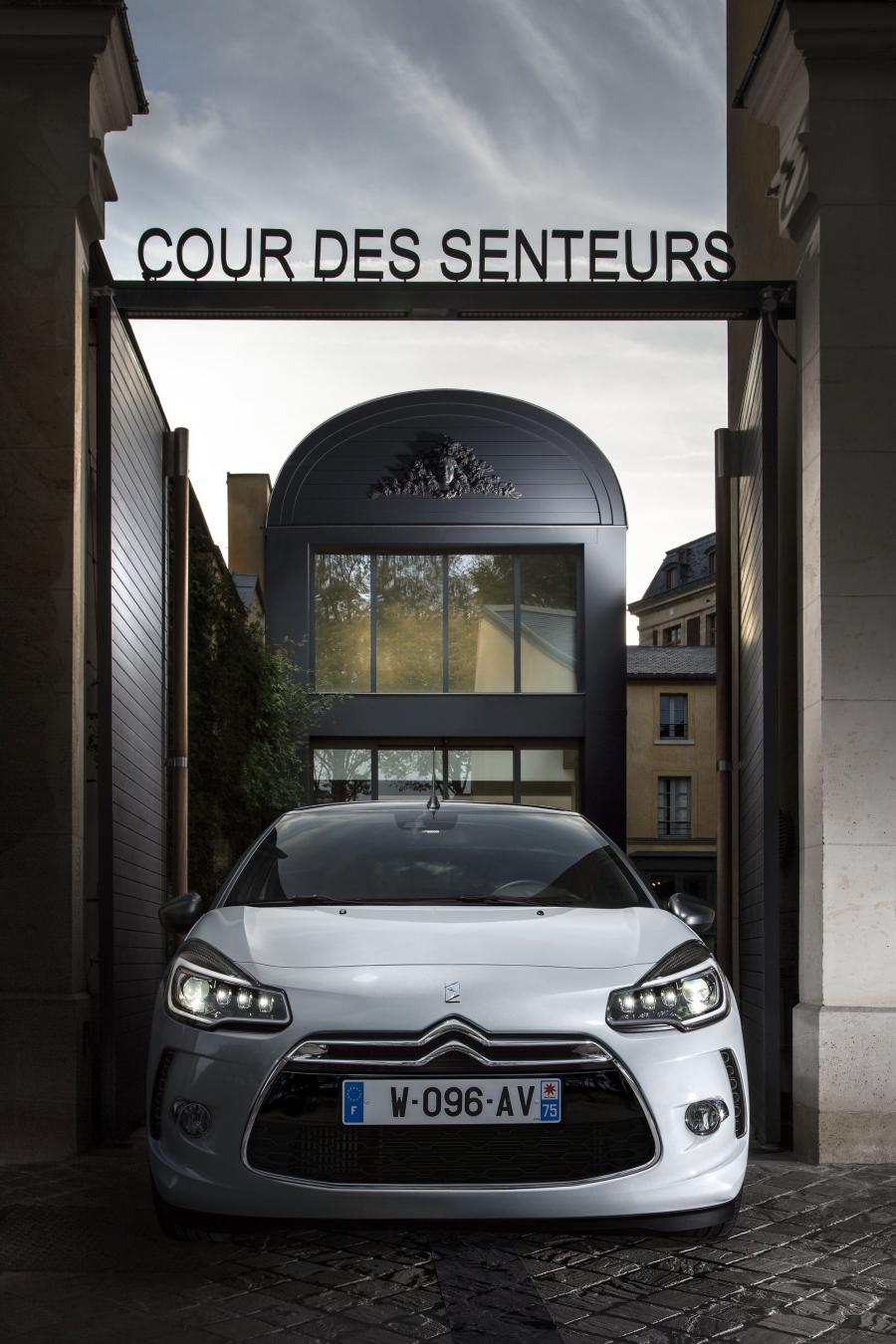  Citroen DS3 Cabrio 2012 года  (фото 105 из 115)